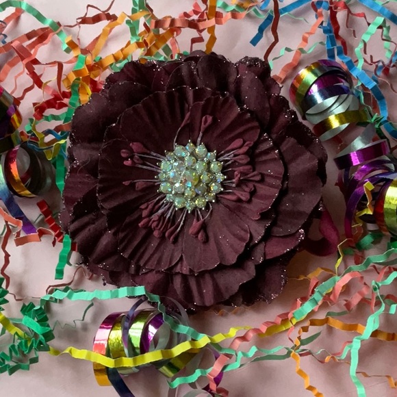 💐 TIEKS BURGUNDY FLOWER 💐 NWOT 💐 - Picture 6 of 16